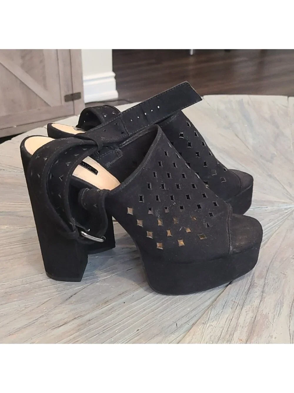 Zara Block Platform Heel Shoes Geometric laser cut Diamond pattern